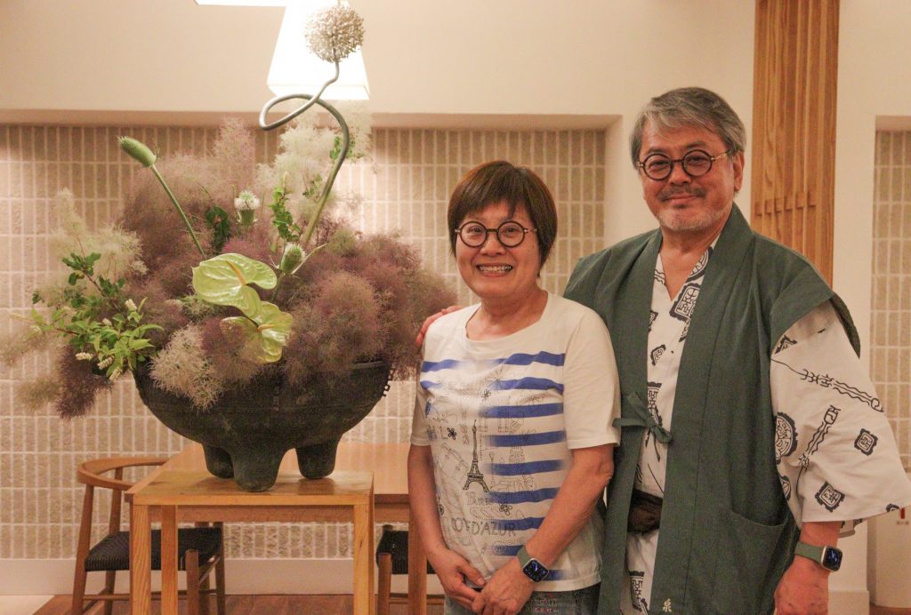 昨年に続き城崎温泉の旅館「泉翠」を訪れてくださったご夫婦の記念写真