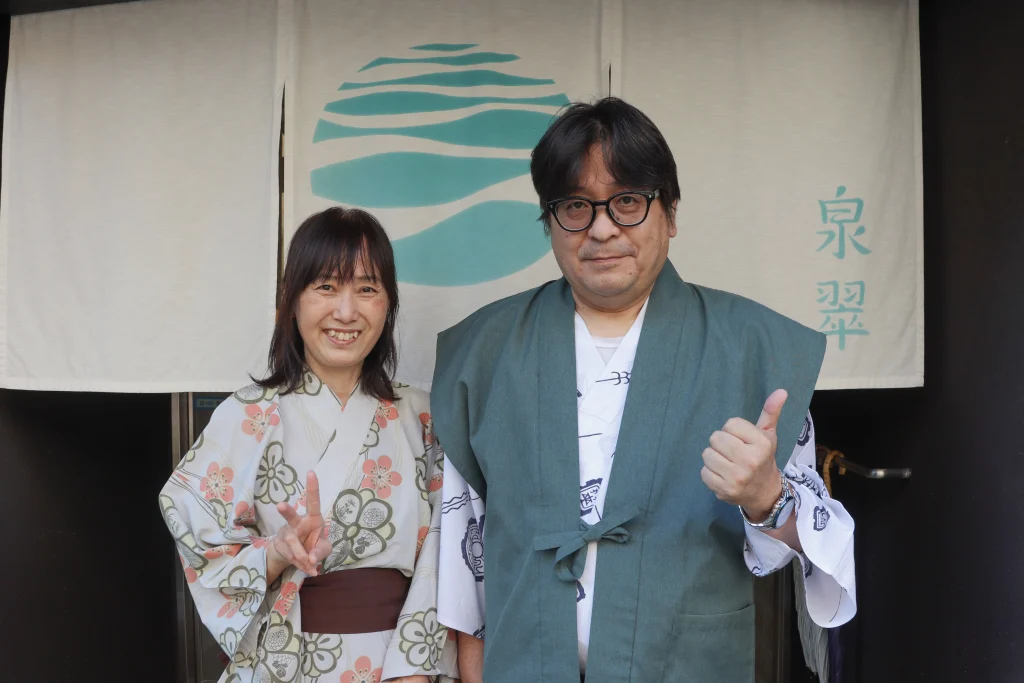 城崎温泉 泉翠で穏やかな時間を過ごしたご夫婦の記念写真