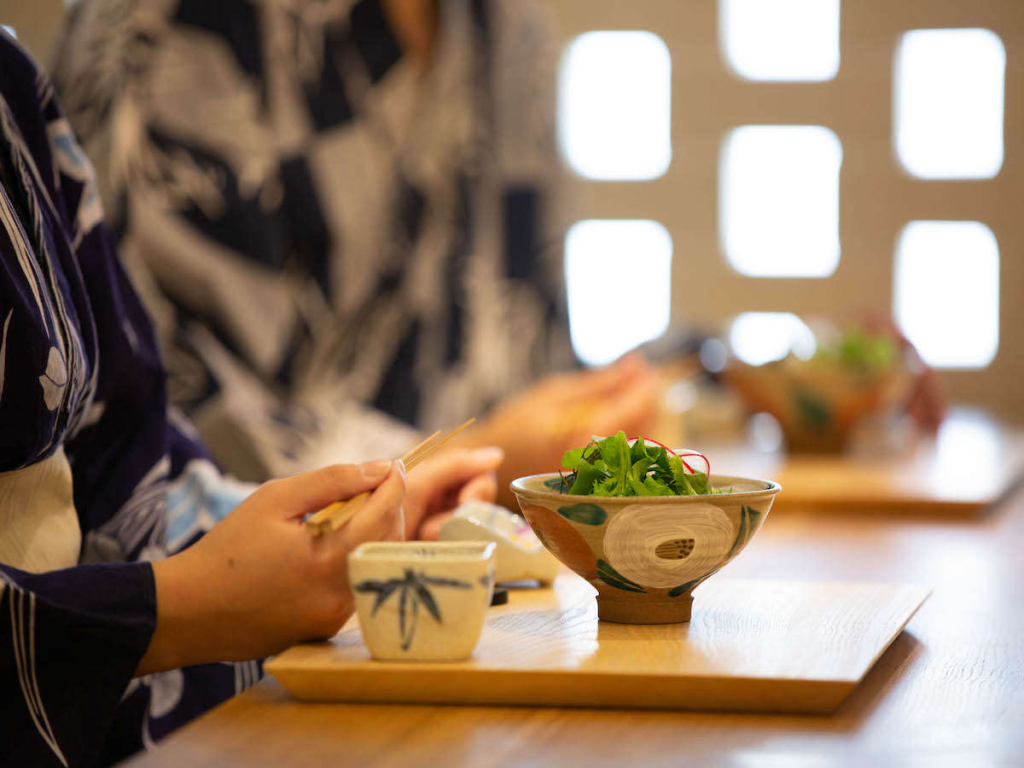 城崎温泉 泉翠の季節の料理。妊娠中のお客様にもできる限り配慮したお食事をご提供しています