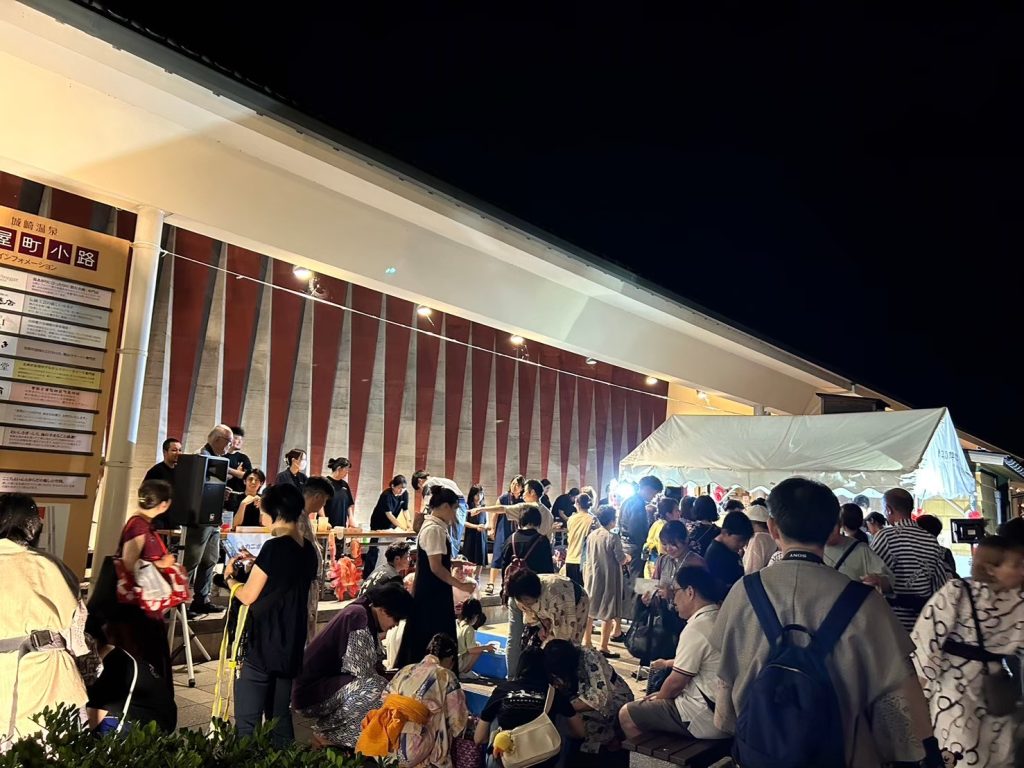 城崎温泉の夏に開催される「ゆのまち祭り」の手づくり縁日